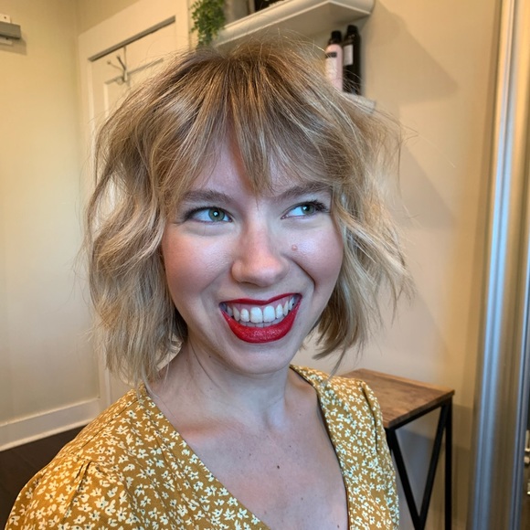 Meet your Posher, Dawn - Picture 1 of 1